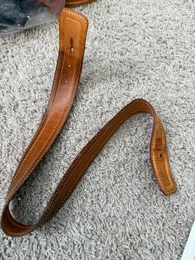 Louis Vuitton viva strap B56